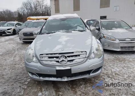 2007 Mercedes-Benz R 350 4Matic z USA, uszkodzony, nr VIN 4JGCB65E57A052688